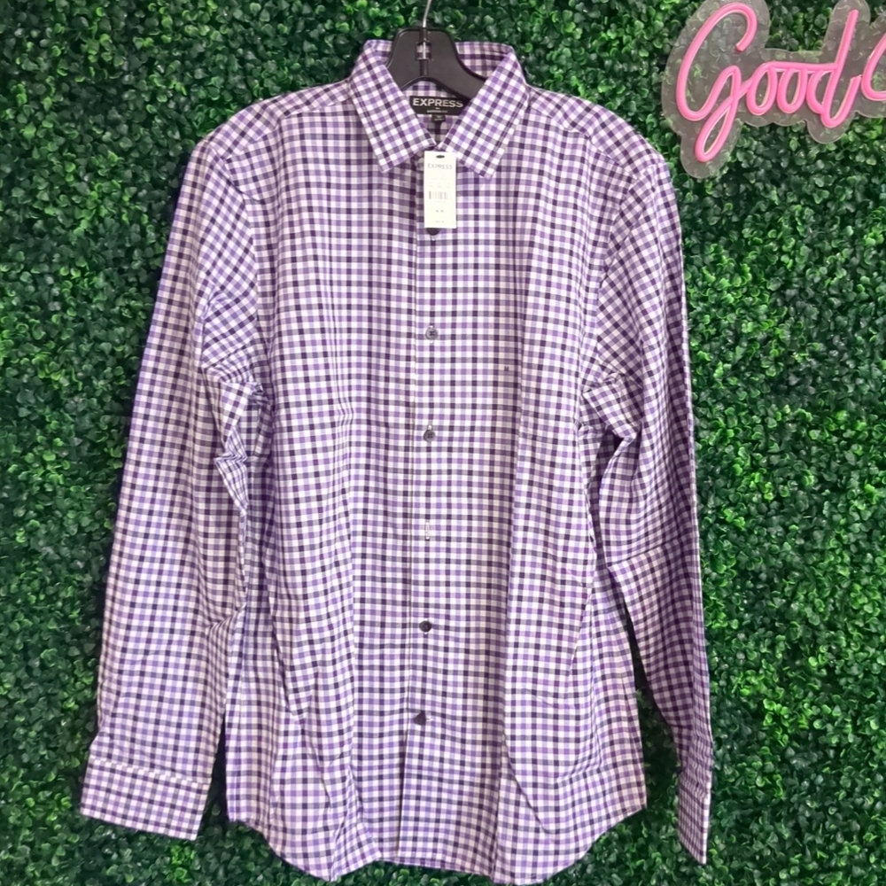 NWT Express mens button up shirt Medium